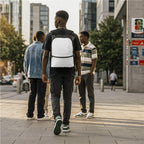 BC-HP-31-G_LIFESTYLE_AI-NO-LOGO_FOOTBALL