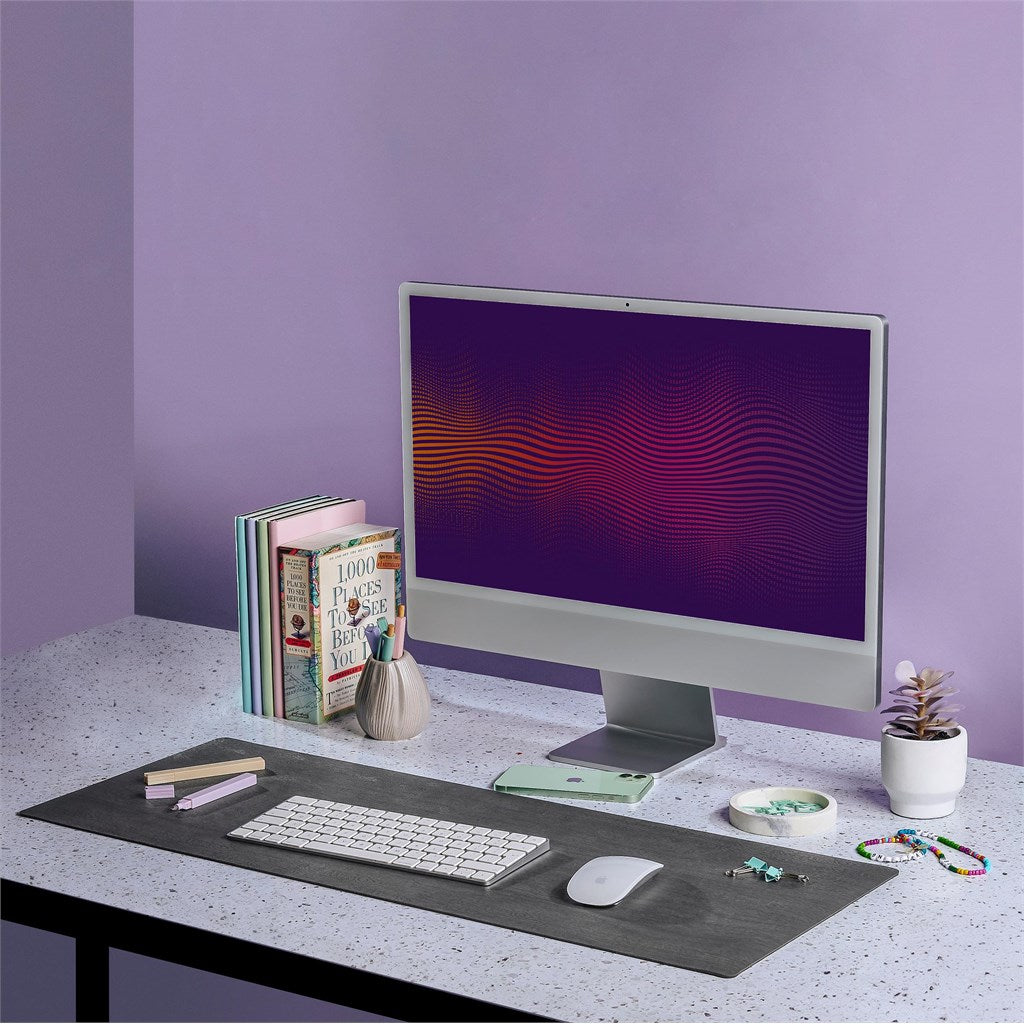 MT-AM-367-B-LIFESTYLE-02-NO-LOGO